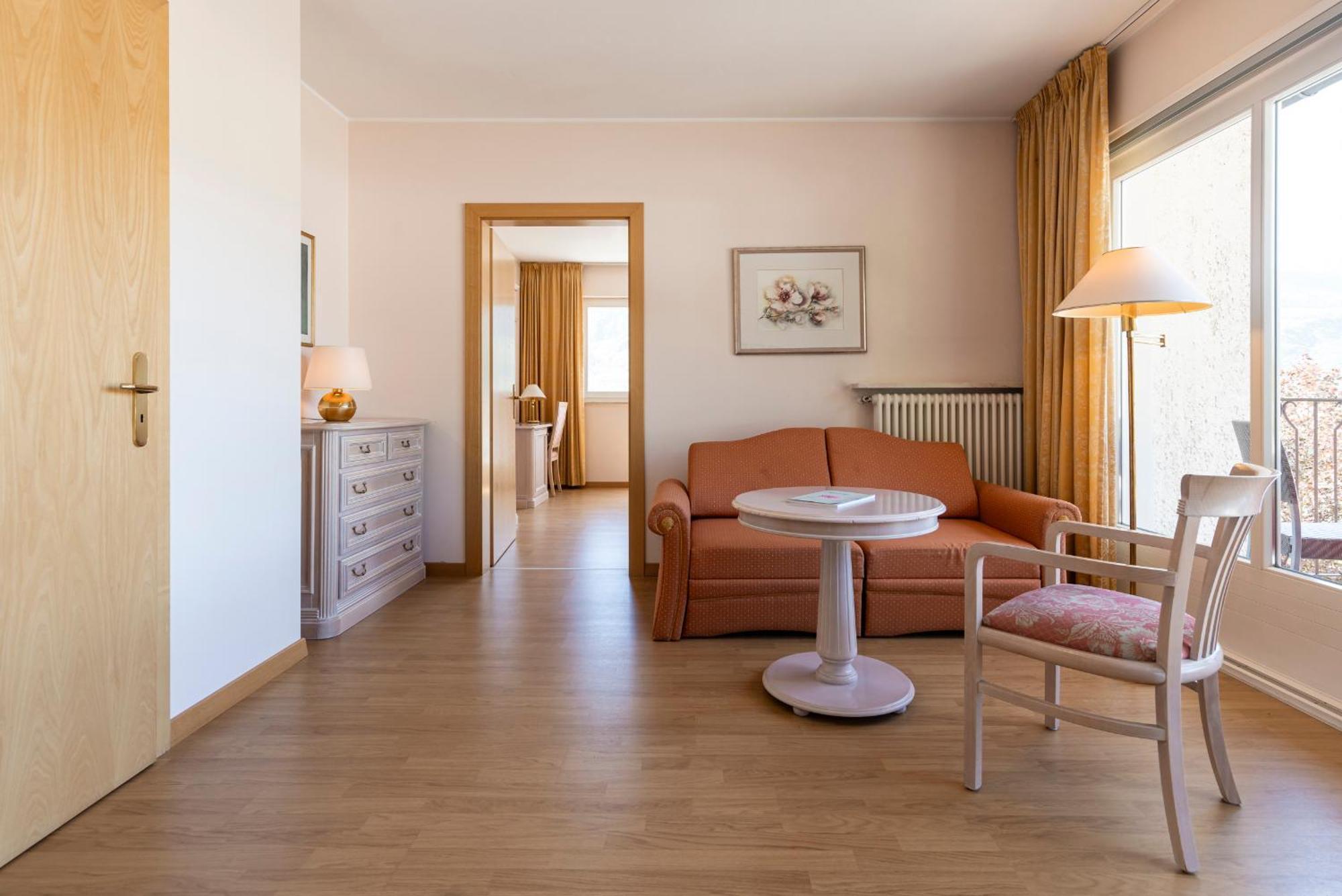 Weingarten Terlan - Rooms & Breakfast Room photo